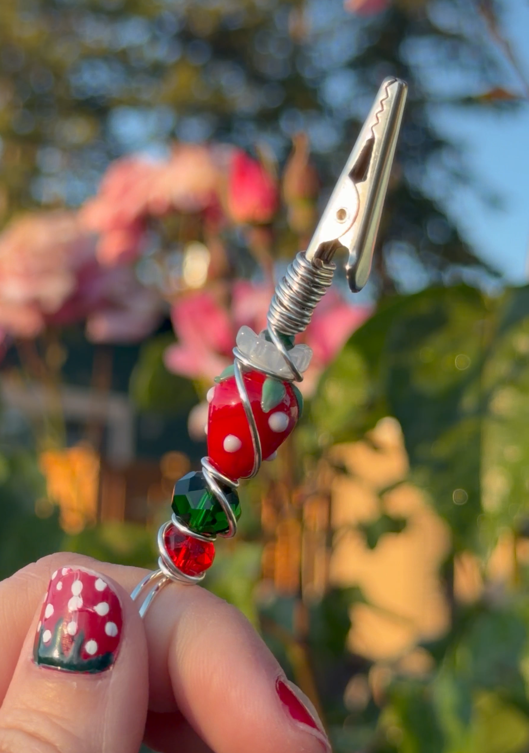 The Wild Berry Mini Ring Clip