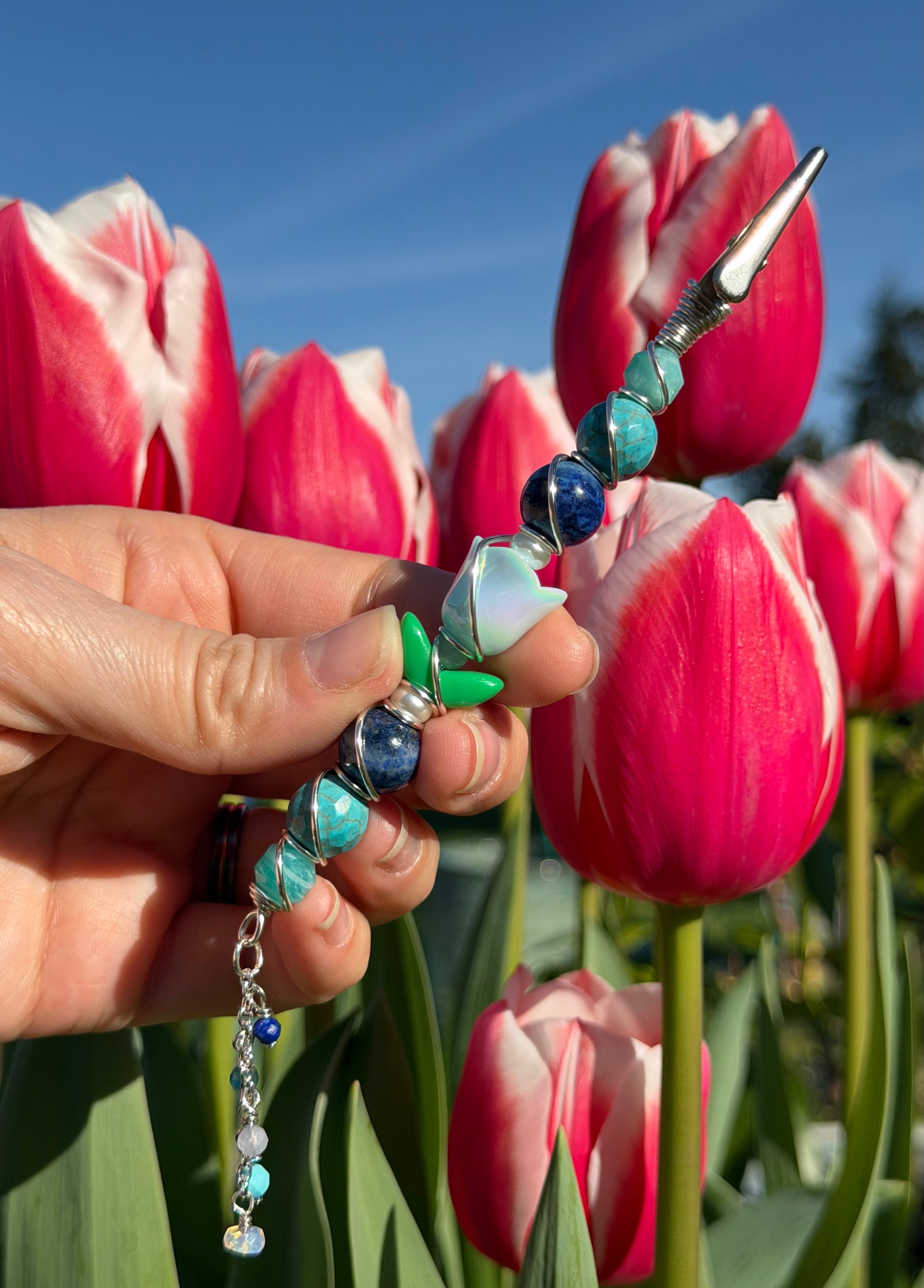 The Tulip Garden Crystal Smoking Clip Collection