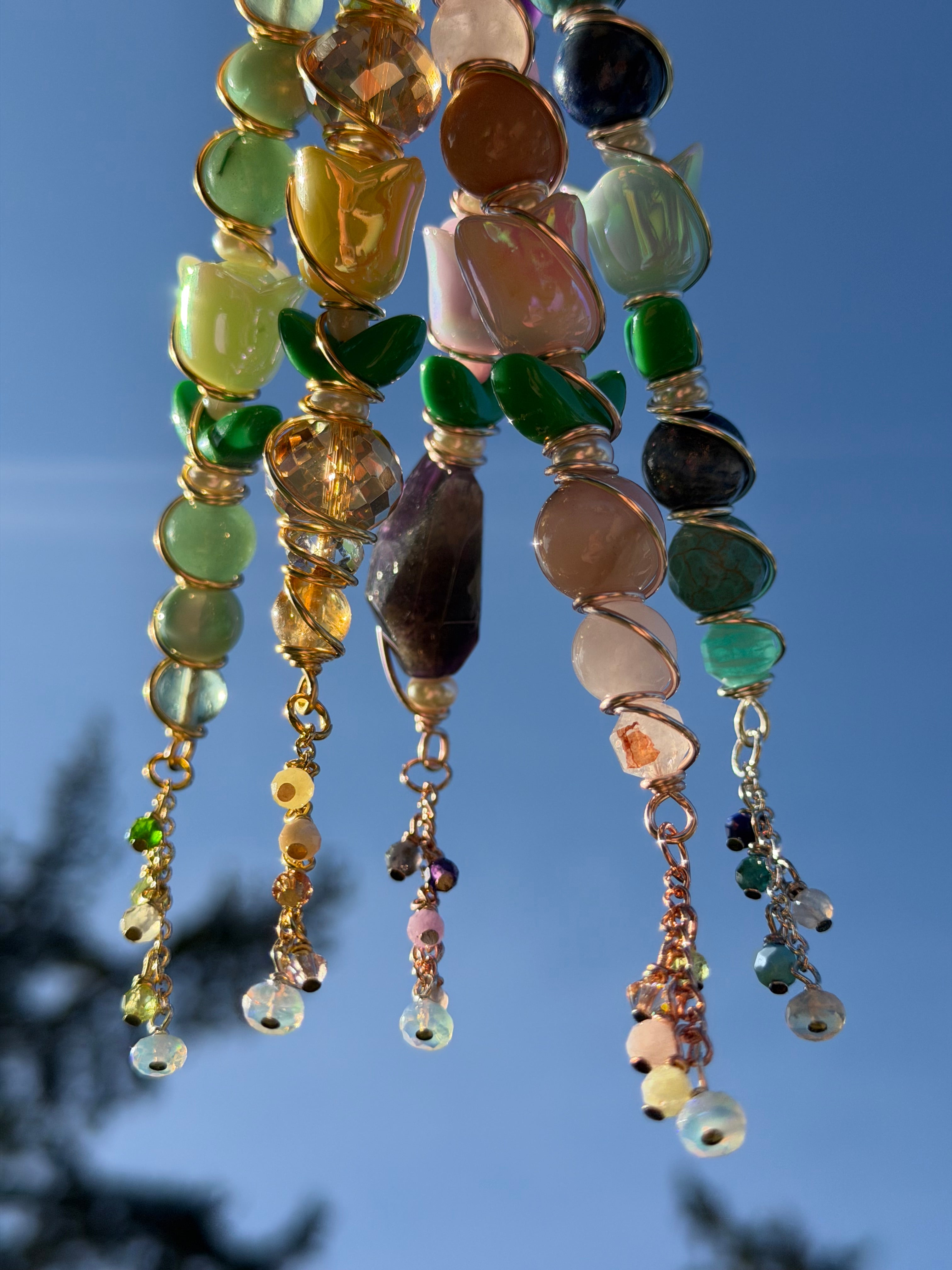 The Tulip Garden Crystal Smoking Clip Collection
