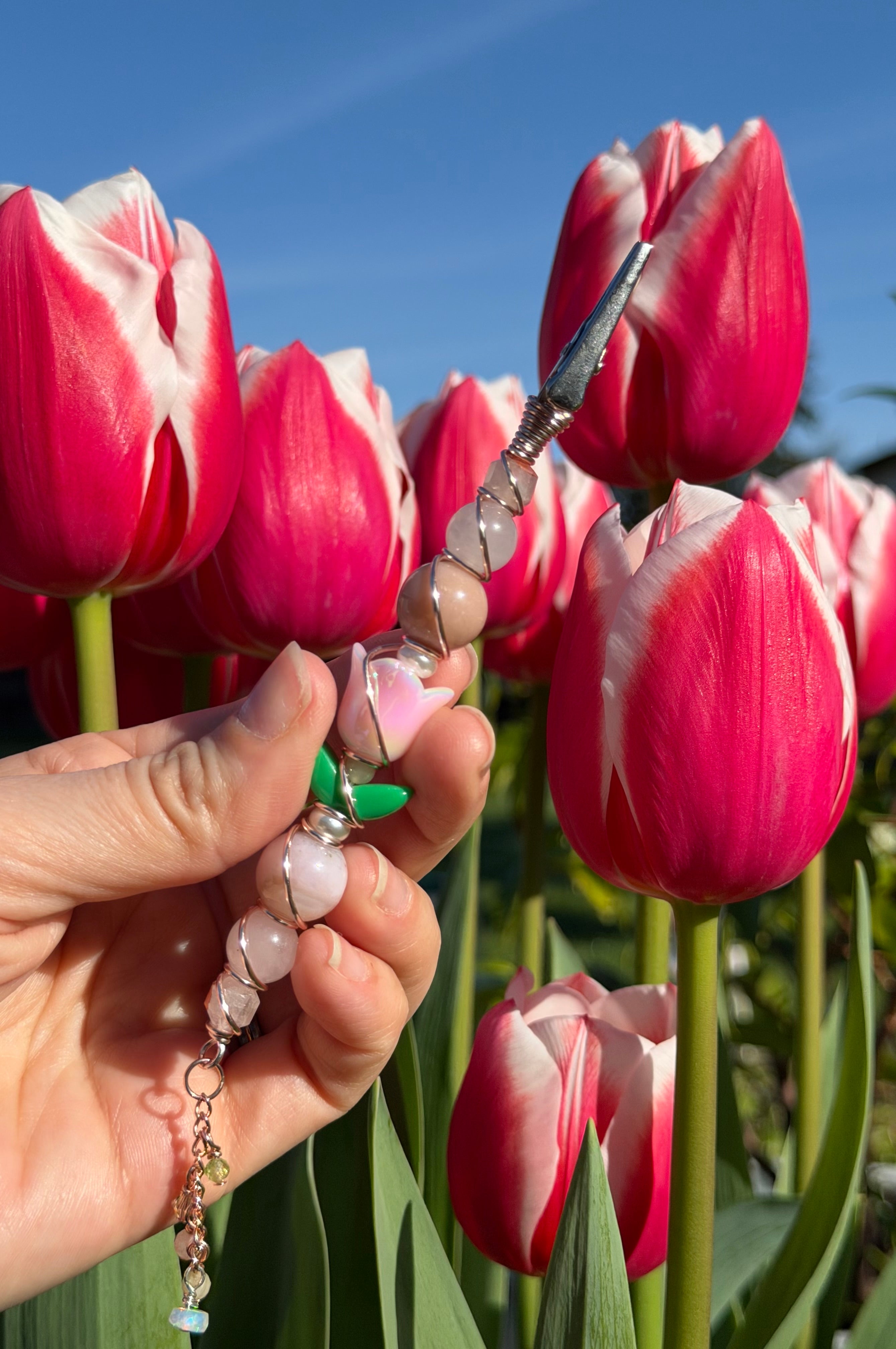 The Tulip Garden Crystal Smoking Clip Collection