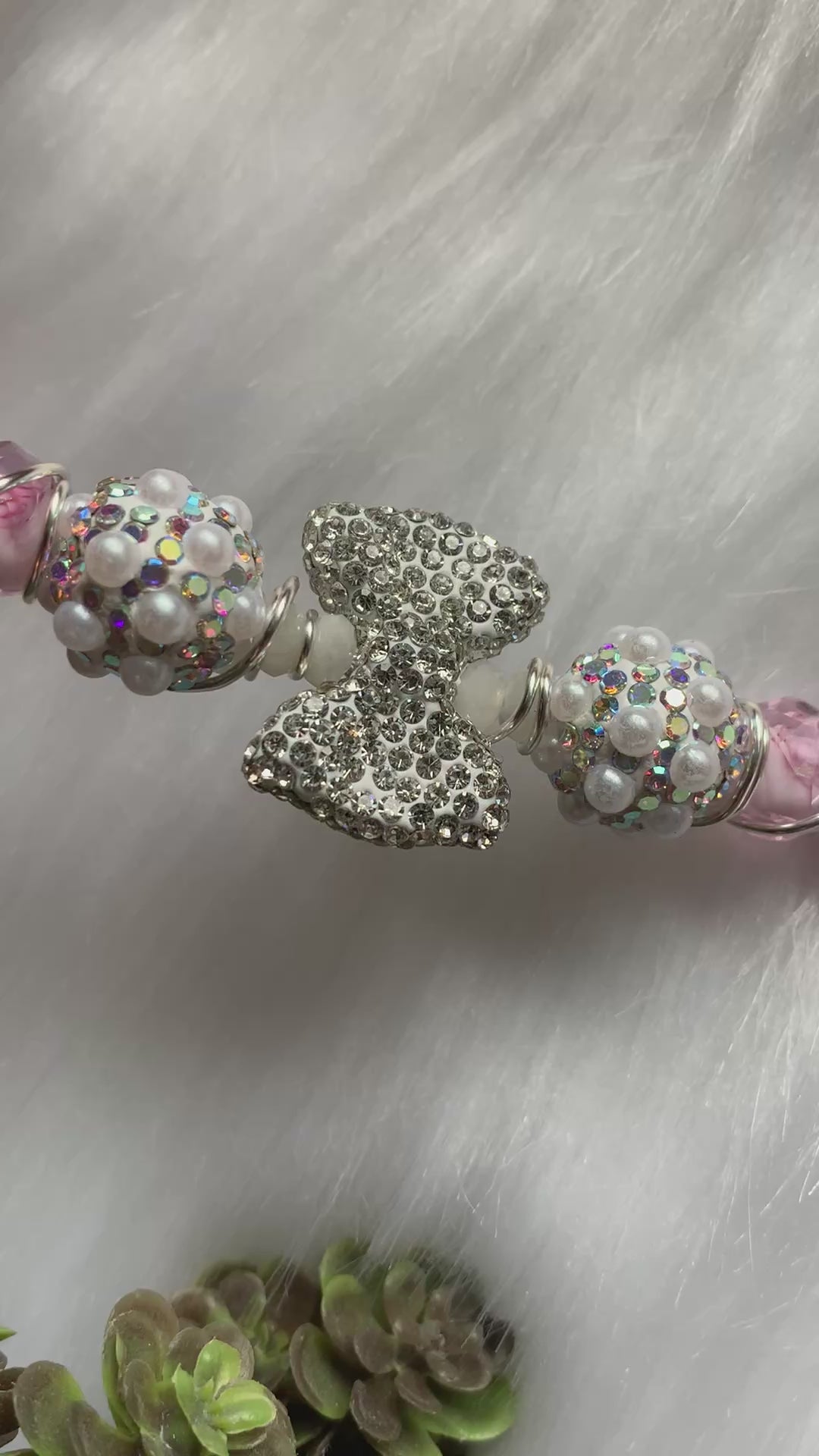 Valentines Day Bows Galore! Smoke Clip